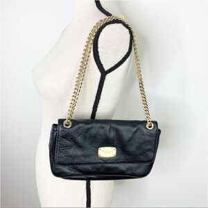 MICHAEL KORS Jet Set Black Leather/Double Gold Chain Small Shoulder Bag